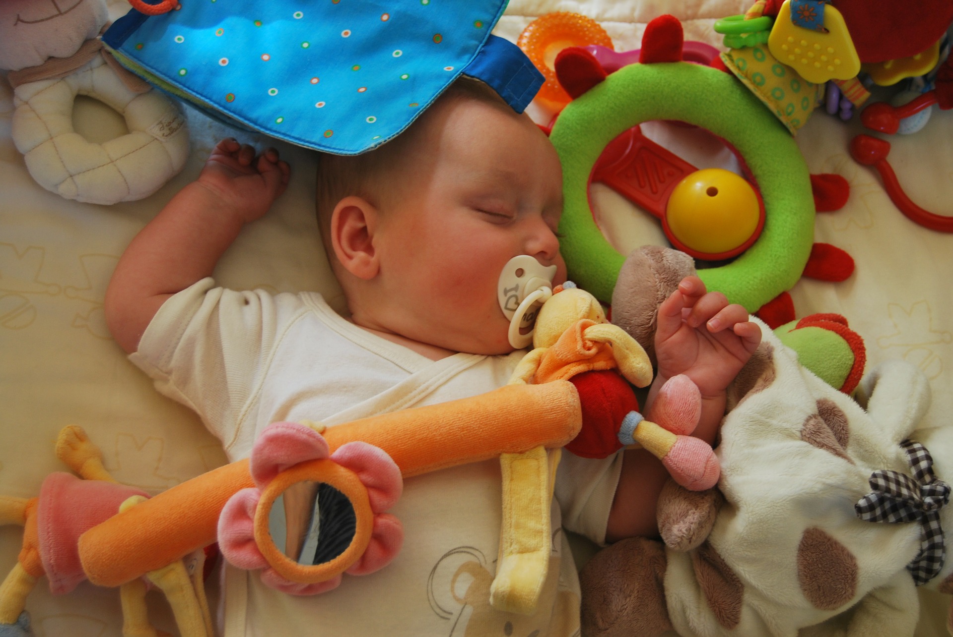 The Best Ways To Clean Sterilize Baby Toys Teething Rings And The Best Ways To Clean Sterilize Baby Toys Teething Rings And Pacifiers